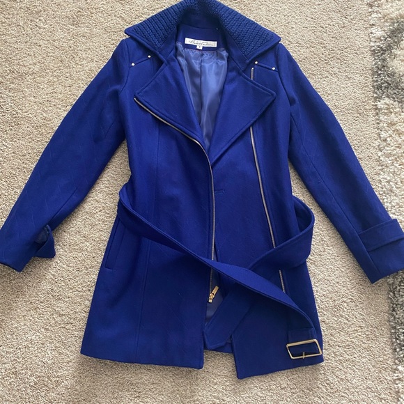 Kenneth Cole Coat!! - Picture 9 of 13